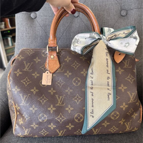LOUIS VUITTON Vintage Monogram Speedy 30 - Picture 2 of 16
